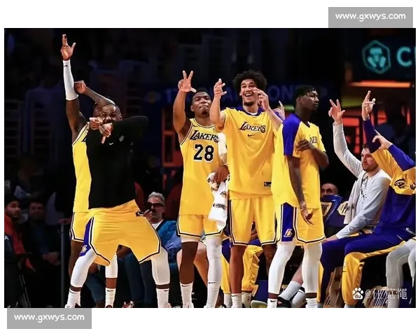 NBA录像回放勇士对快船巅峰对决全场精彩瞬间与战术解析 NBA录像回放勇士对快船巅峰对决全场精彩瞬间与战术解析